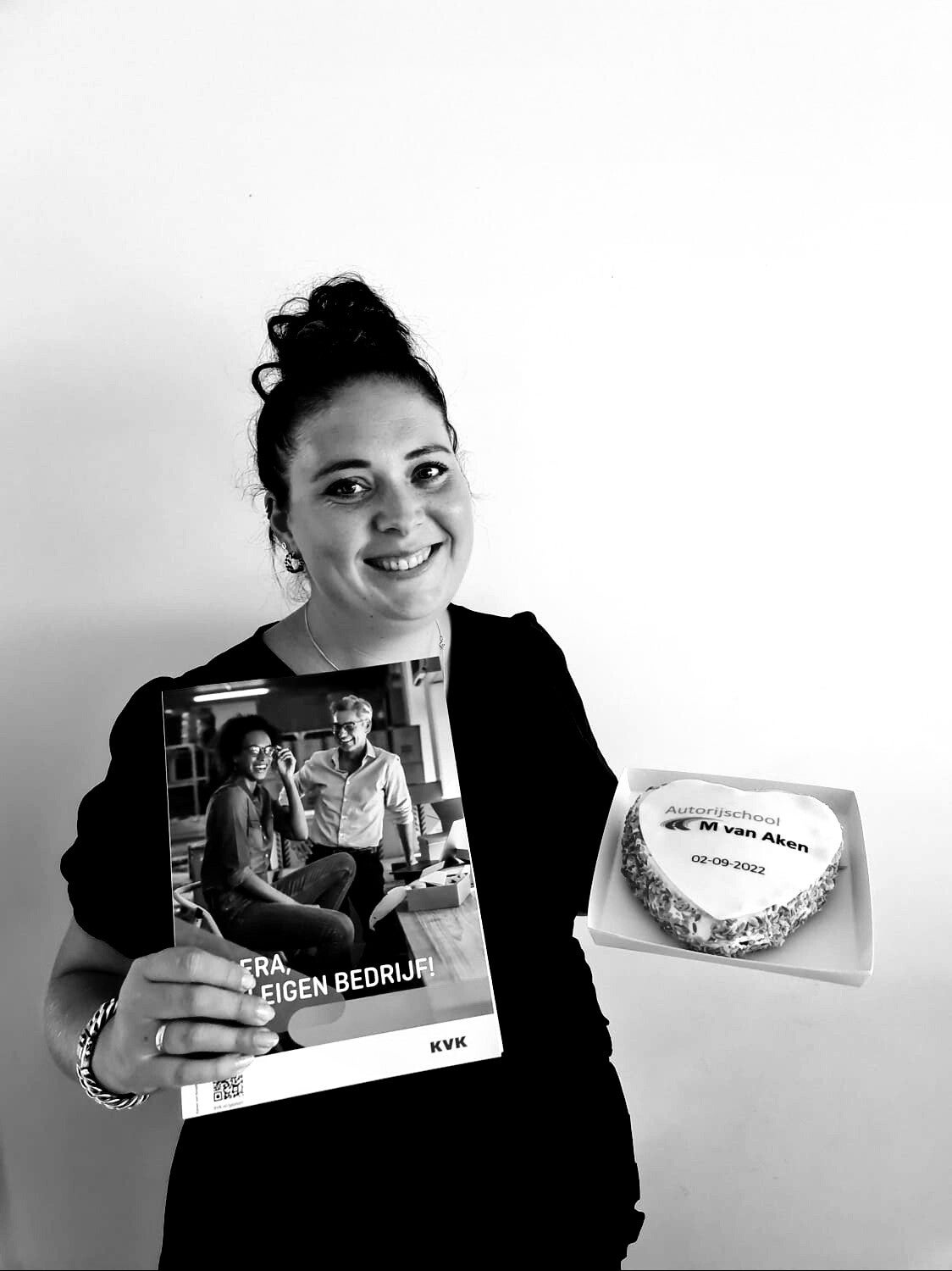 Autorijschool M van Aken logo