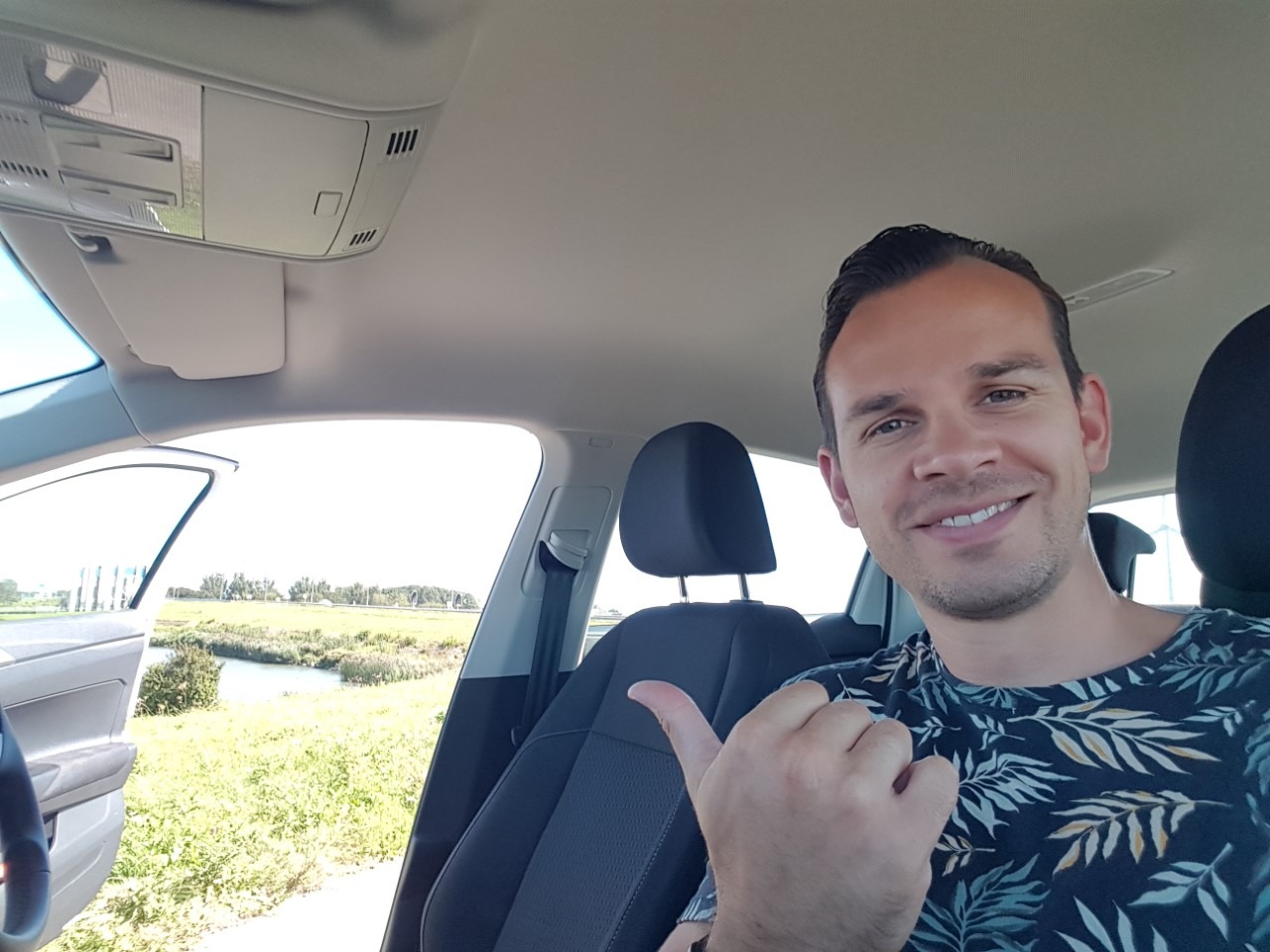 Autorijschool Sander Heuvelman logo