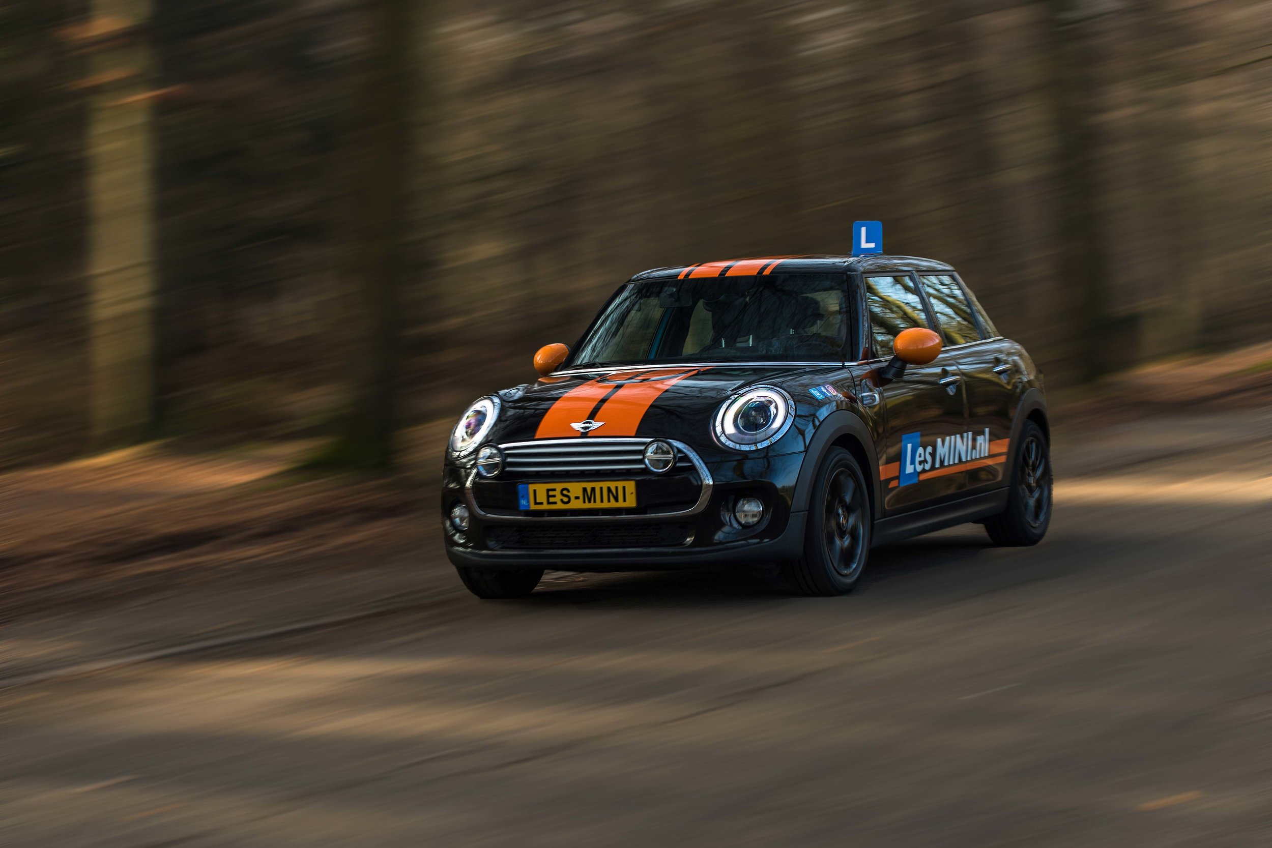 John schouw t.h.o.n LesMini logo