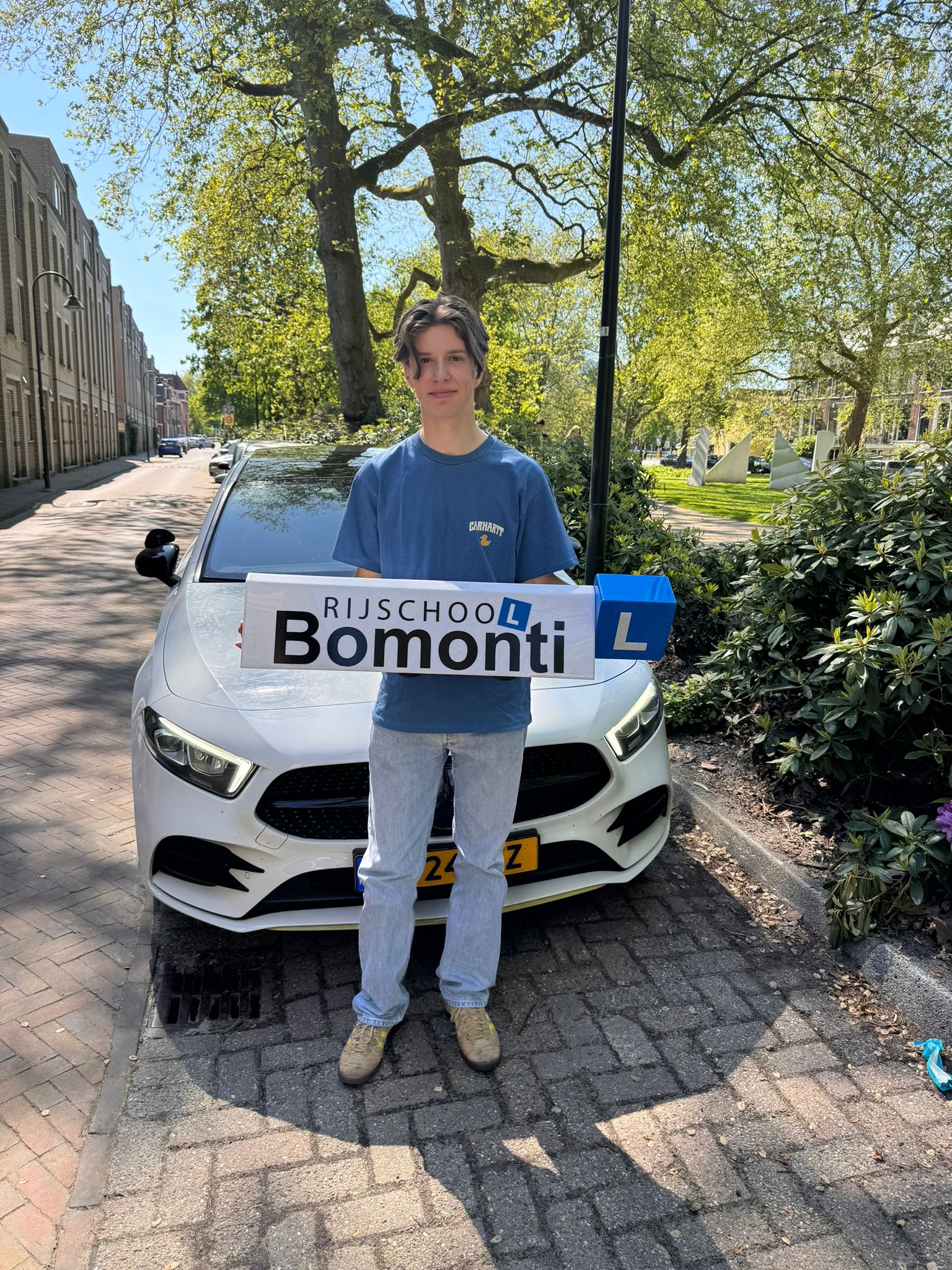 Rijschool Bomonti logo