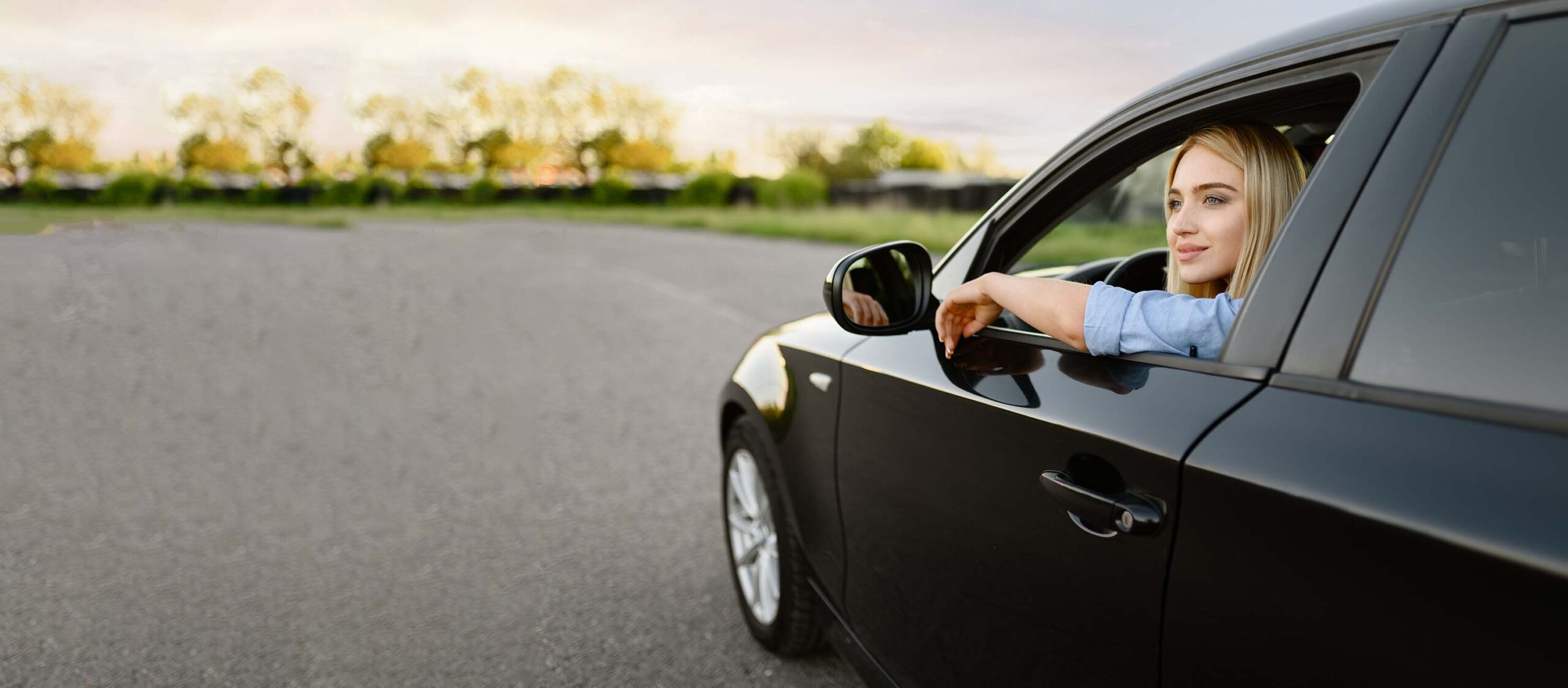 Rijschool van Dam logo