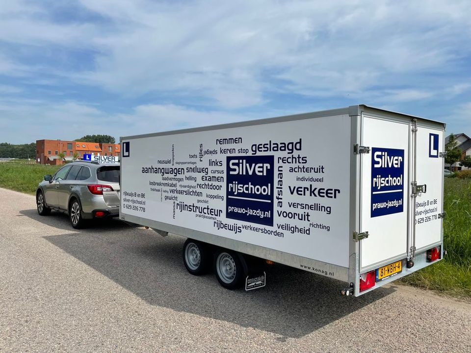 Silver-Rijschool logo