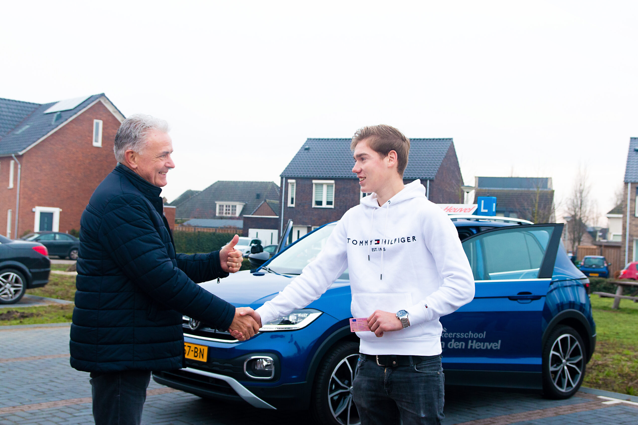 Verkeersschool Van den Heuvel logo