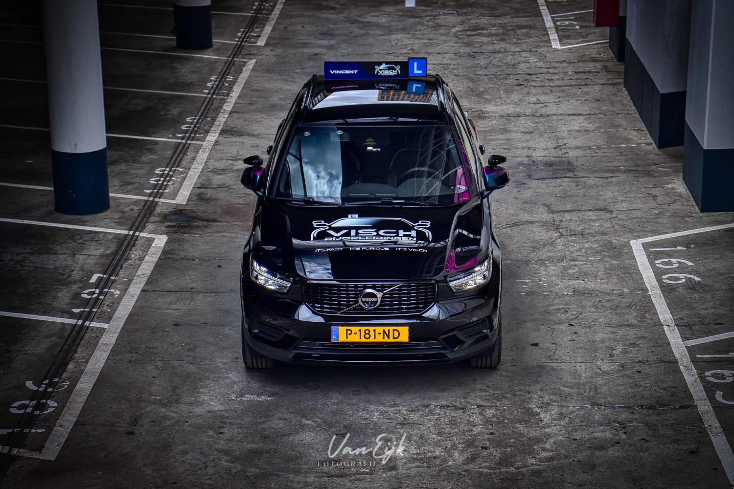 Visch Rijopleidingen logo