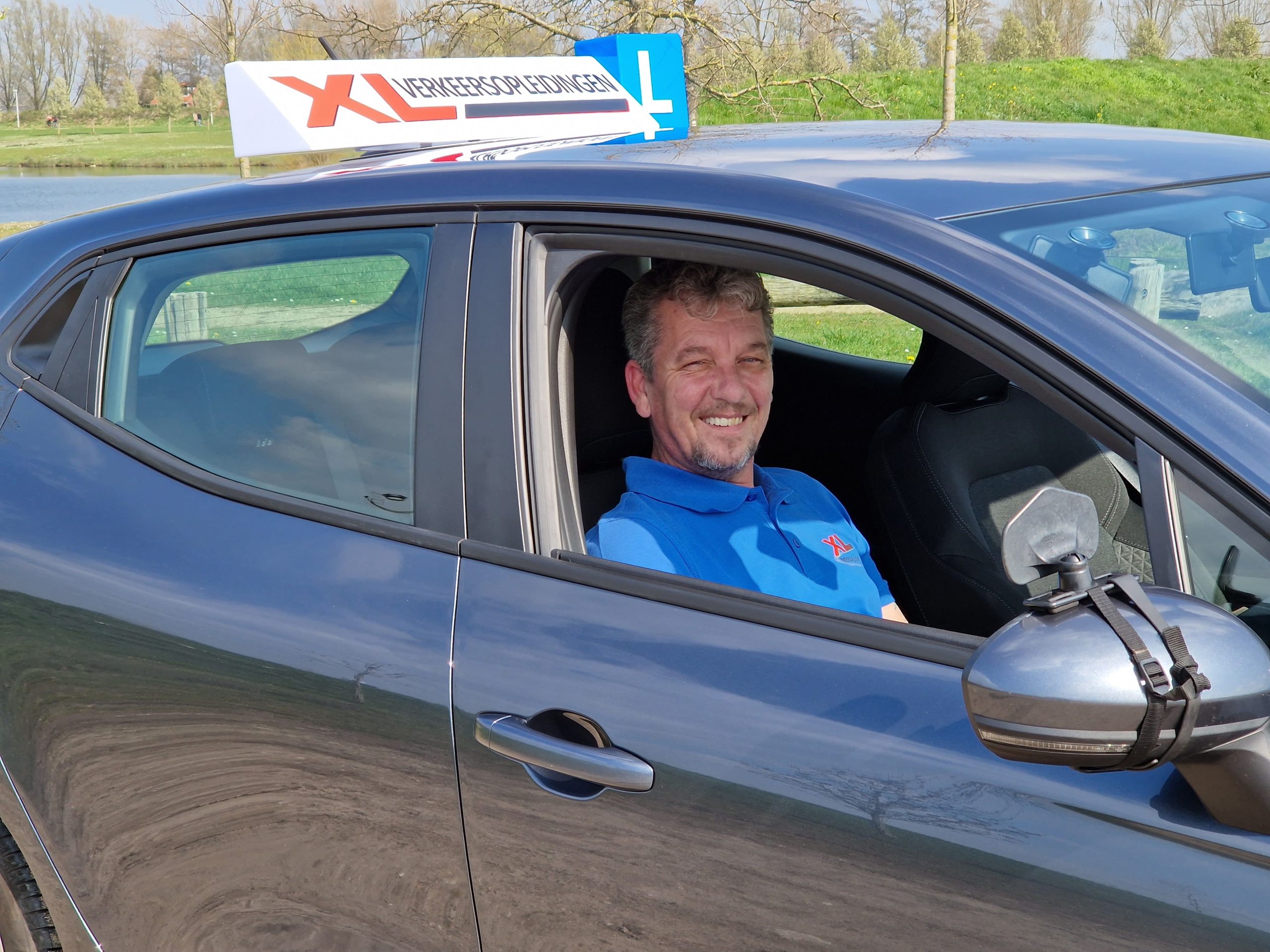 XL-Verkeersopleidingen logo